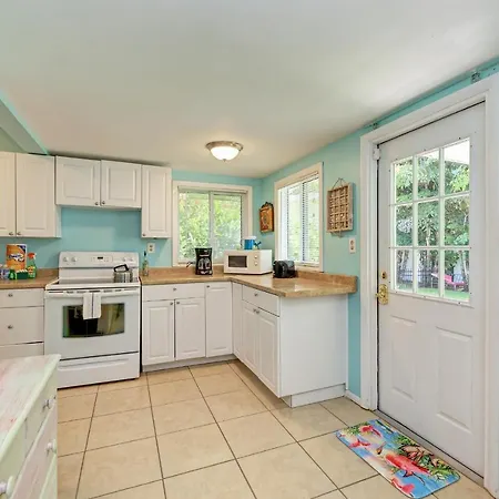 Cottage Haven-One Minute Walk To The Beach-Private Yards-Keyless Locks Bradenton Beach Exterior photo